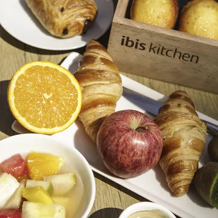 Ibis Hotel 2*