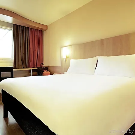 Ibis Oviedo