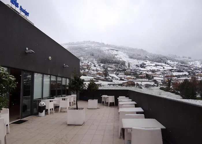 Ξενοδοχείο Ibis 2*